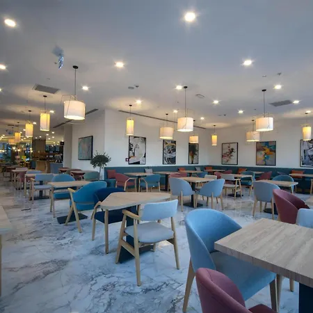 מלון Hampton By Hilton