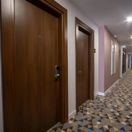 Hampton By Hilton 3* דניזלי